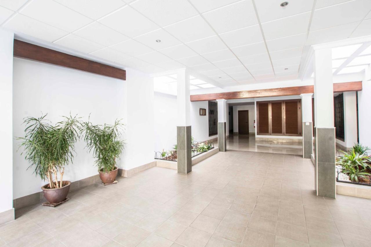 Apartamentos Los Alamos Sardinero Torremolinos Zewnętrze zdjęcie